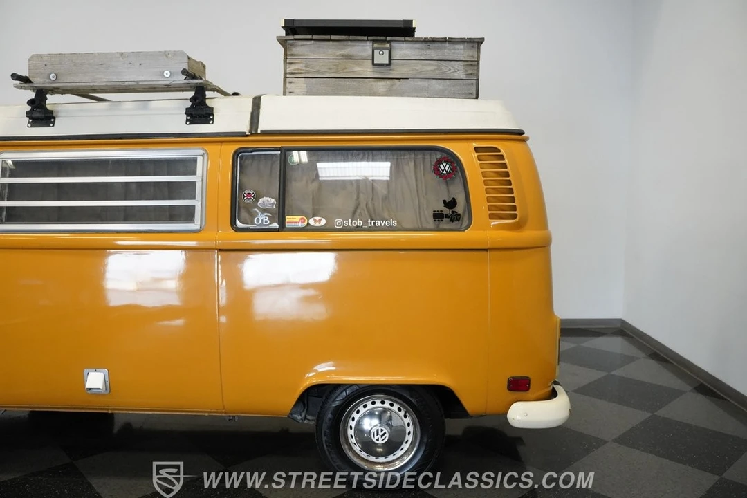 1972 Volkswagen Bay-Window Camper - Image 14 of 21