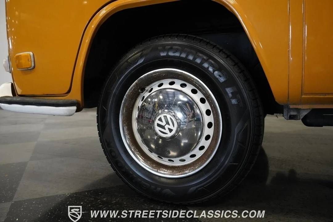 1972 Volkswagen Bay-Window Camper - Image 18 of 21