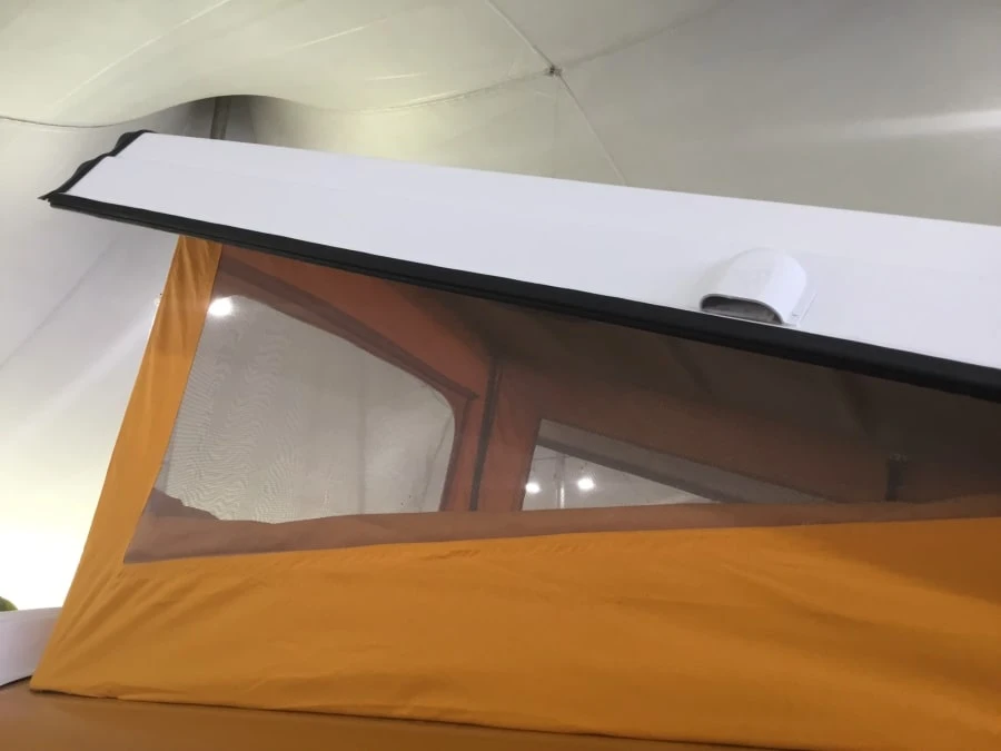 1972 Volkswagen Bay-Window Camper - Image 6 of 12