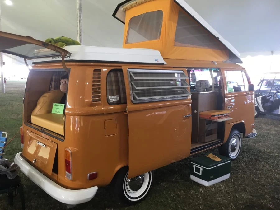 1972 Volkswagen Bay-Window Camper - Image 10 of 12