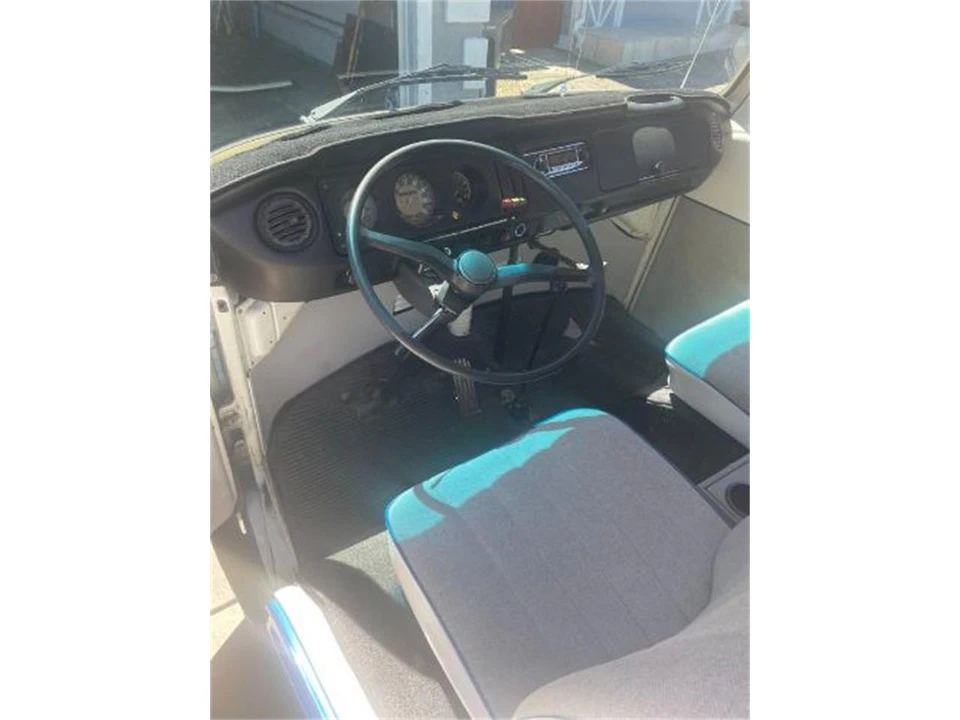1972 Volkswagen Bay-Window Camper - Image 8 of 9