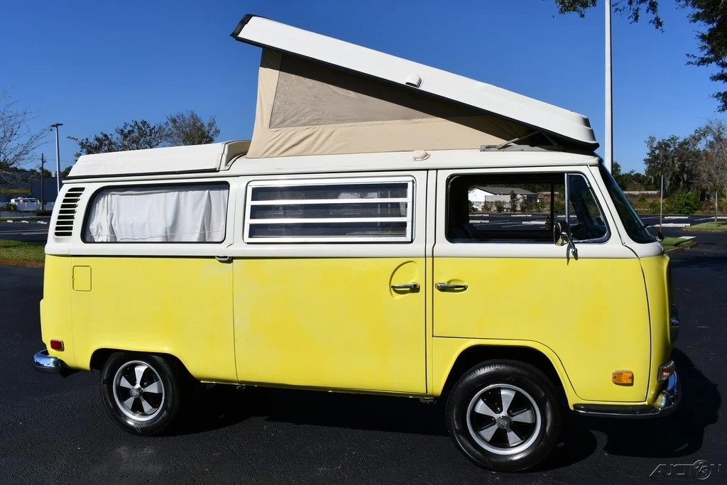1972 Volkswagen Bay-Window Camper - Image 5 of 21