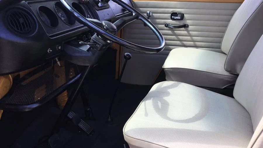 1972 Volkswagen Bay-Window Camper - Image 4 of 29