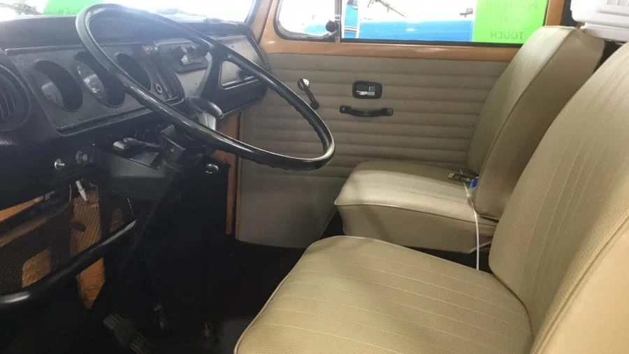 1972 Volkswagen Bay-Window Camper - Image 6 of 29