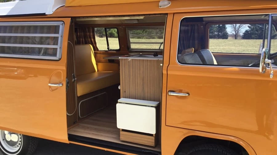 1972 Volkswagen Bay-Window Camper - Image 9 of 29