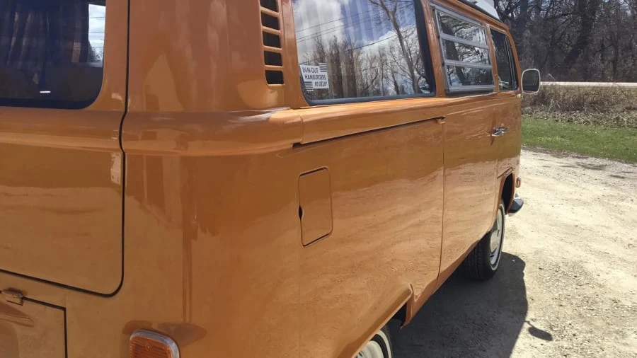 1972 Volkswagen Bay-Window Camper - Image 20 of 29