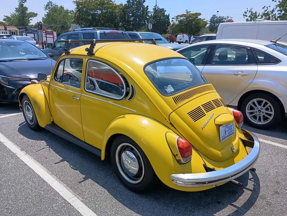 1972 Volkswagen Super Beetle - Image 2 of 9
