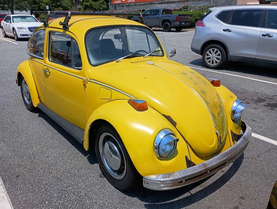 1972 Volkswagen Super Beetle - Image 4 of 9