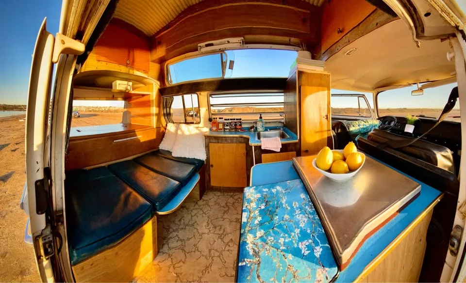 1972 Volkswagen Bay-Window Bus - Image 5 of 20