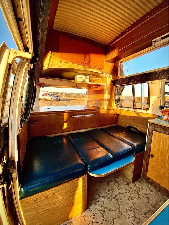 1972 Volkswagen Bay-Window Bus - Image 7 of 20