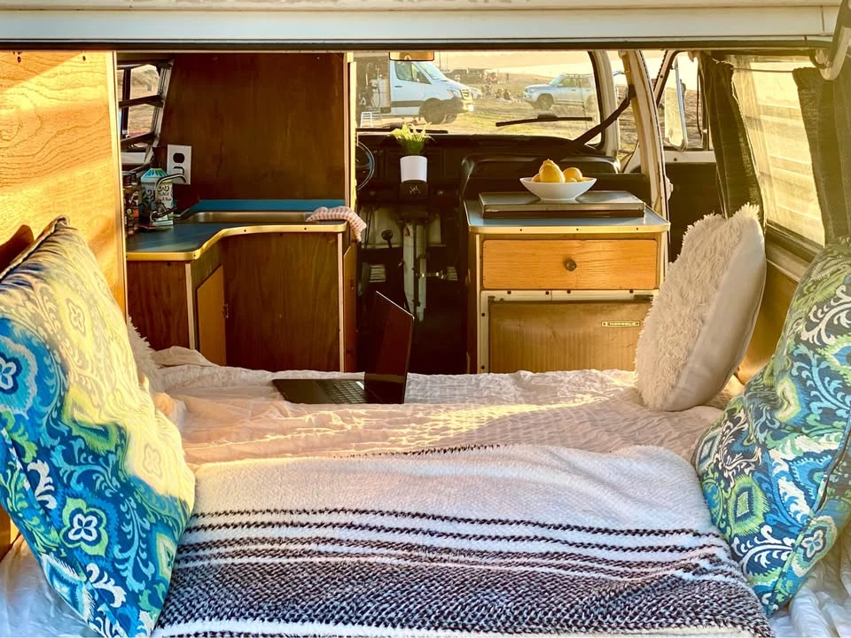 1972 Volkswagen Bay-Window Bus - Image 3 of 20