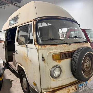 1972 Volkswagen Bus Adventure Camper Hightop