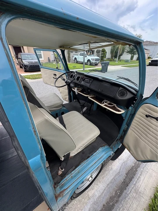 1972 Volkswagen Bay-Window Bus - Image 15 of 20