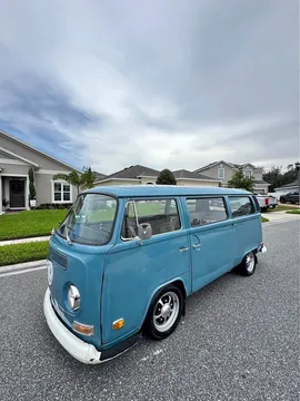 1972 Volkswagen Bus Bay Window