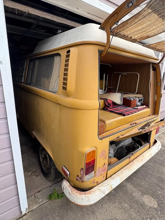 1972 Volkswagen Bay-Window Camper - Image 9 of 19