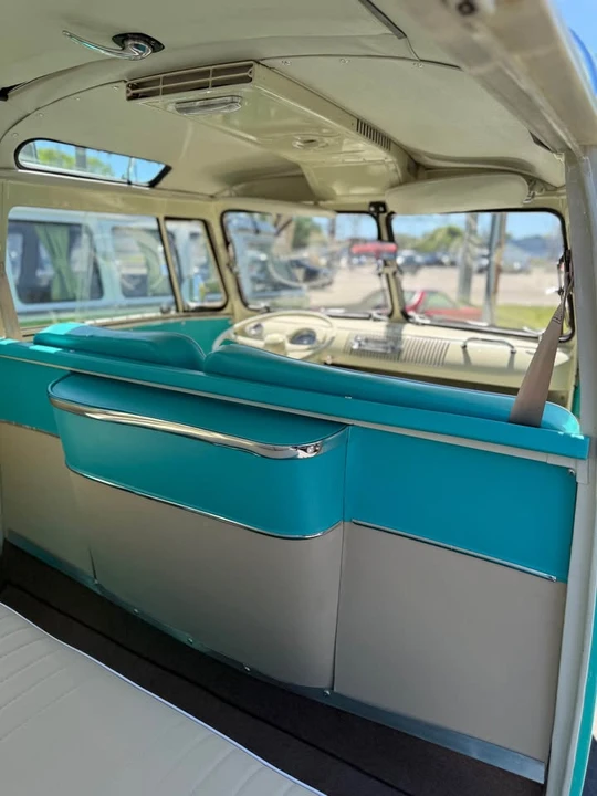 1972 Volkswagen Split-Window Bus - Image 11 of 14
