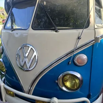 1972 Volkswagen Split Window Bus