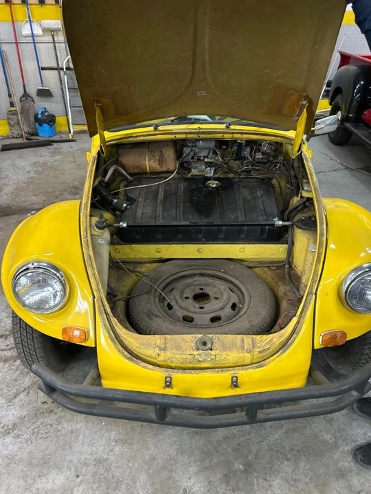 1972 Volkswagen Super Beetle - Image 7 of 11