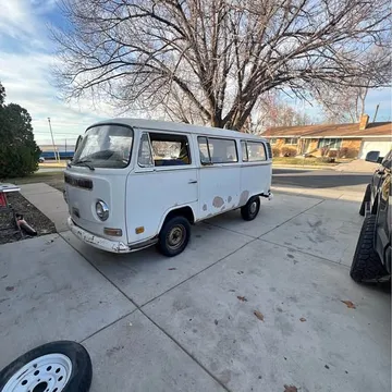 1972 Volkswagen Transporter Panel Bus
