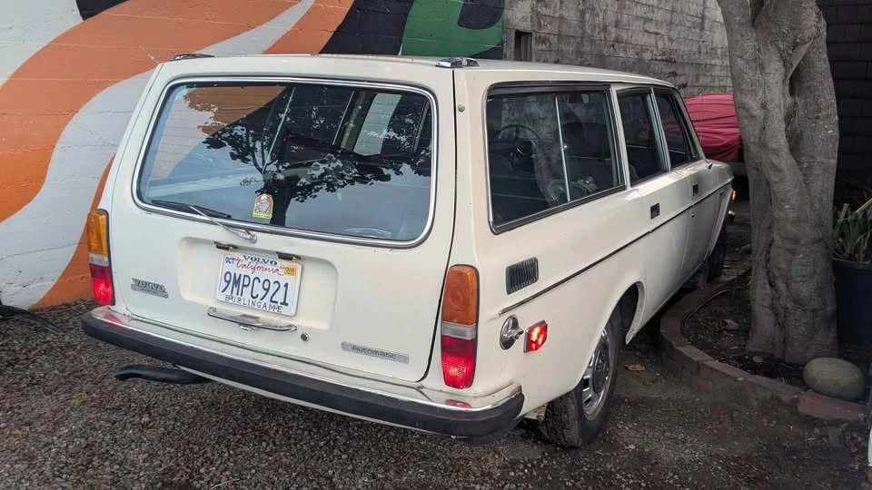 1972 Volvo 145 - Image 3 of 14