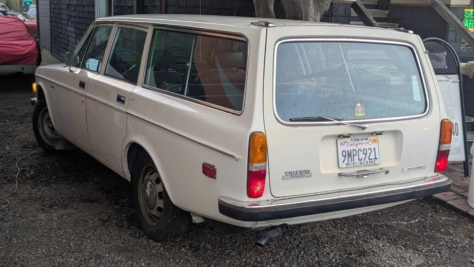1972 Volvo 145 - Image 4 of 14