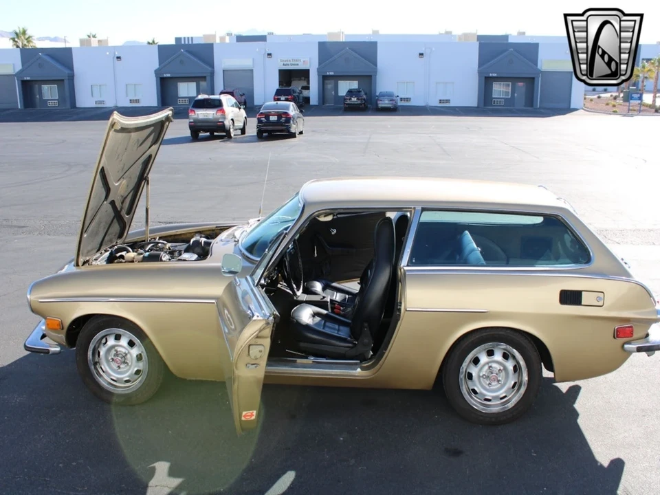 1972 Volvo 1800ES - Image 13 of 21