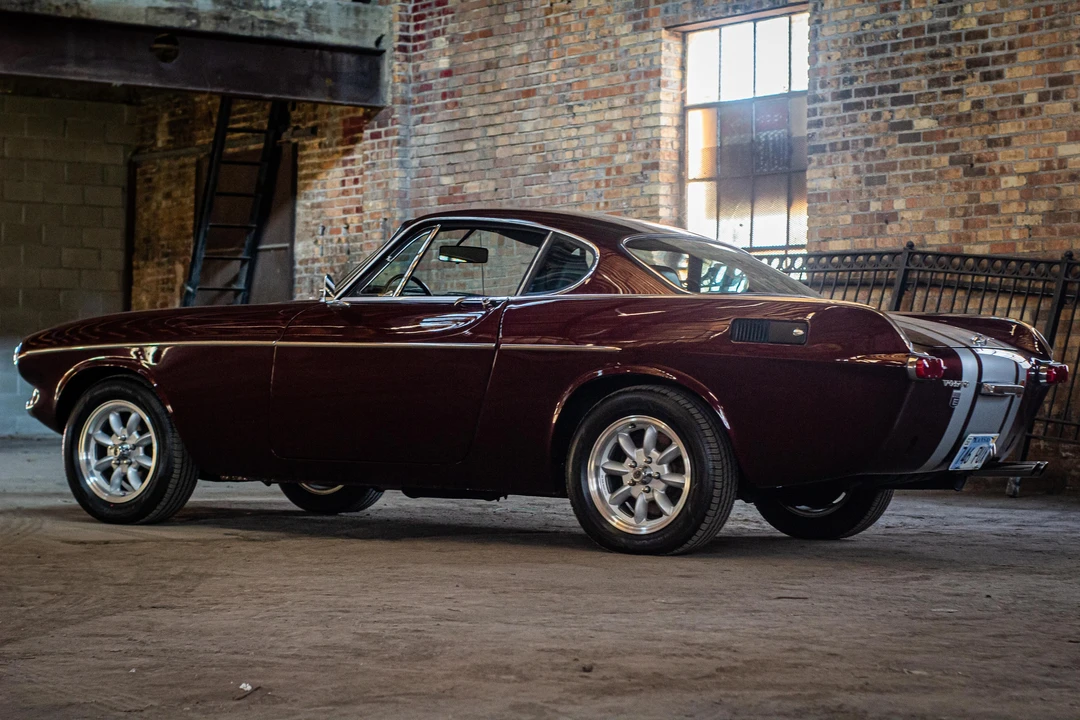 1972 Volvo 1800E - Image 9 of 31