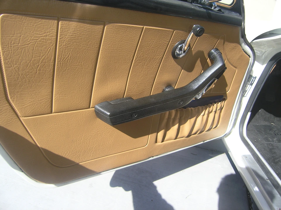 1972 Volvo 1800E - Image 30 of 31