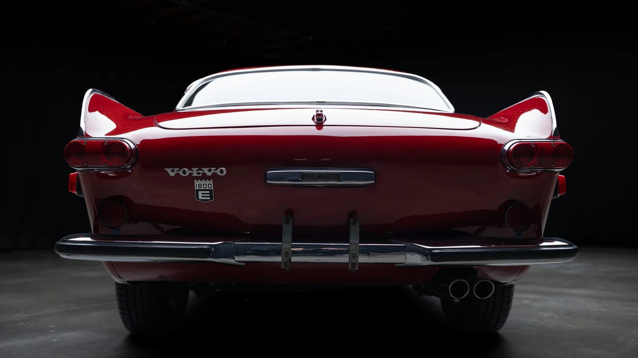 1972 Volvo 1800E - Image 15 of 31
