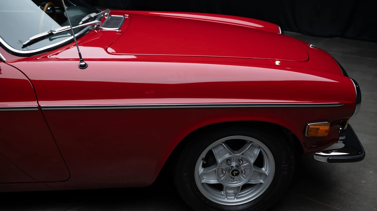 1972 Volvo 1800E - Image 29 of 31