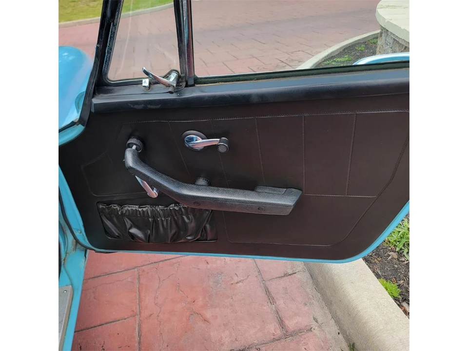 1972 Volvo 1800ES - Image 19 of 31