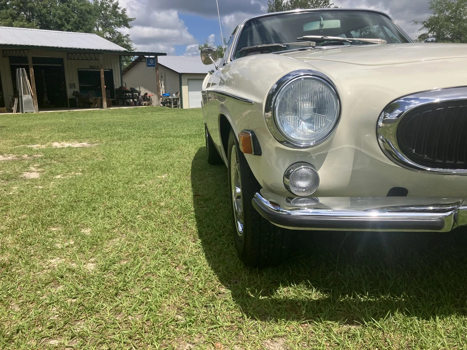 1972 Volvo 1800ES - Image 17 of 31