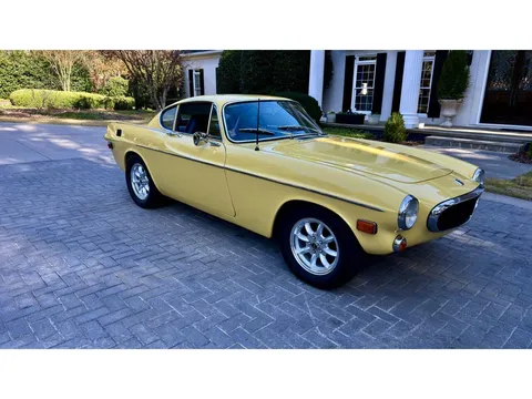 1972 Volvo P1800