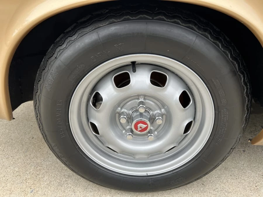 1972 Volvo 1800E - Image 19 of 31