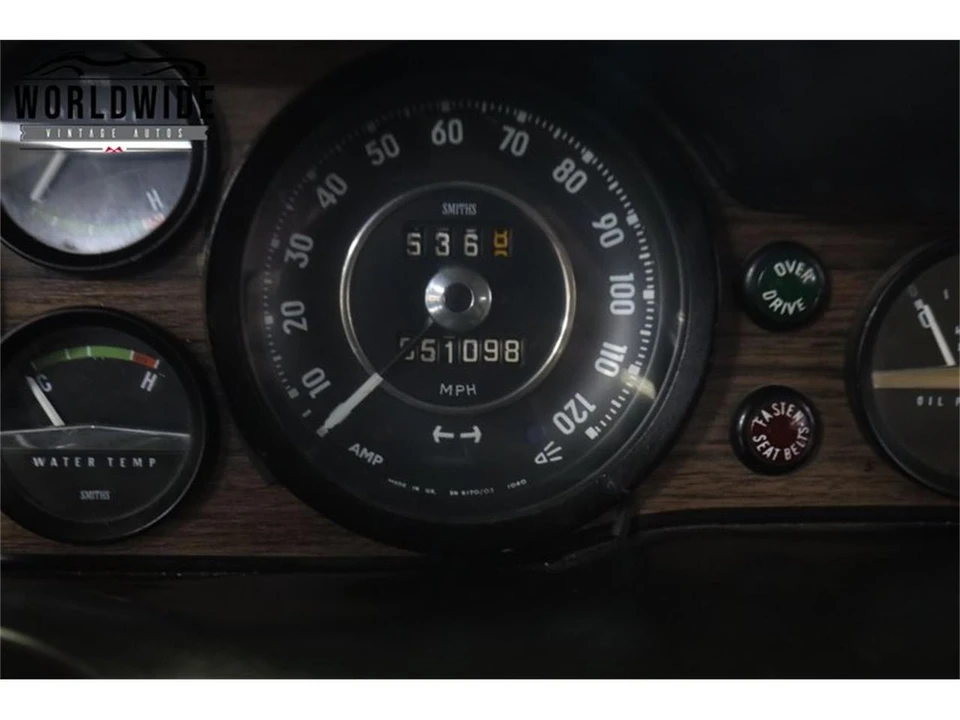 1972 Volvo 1800E - Image 29 of 31