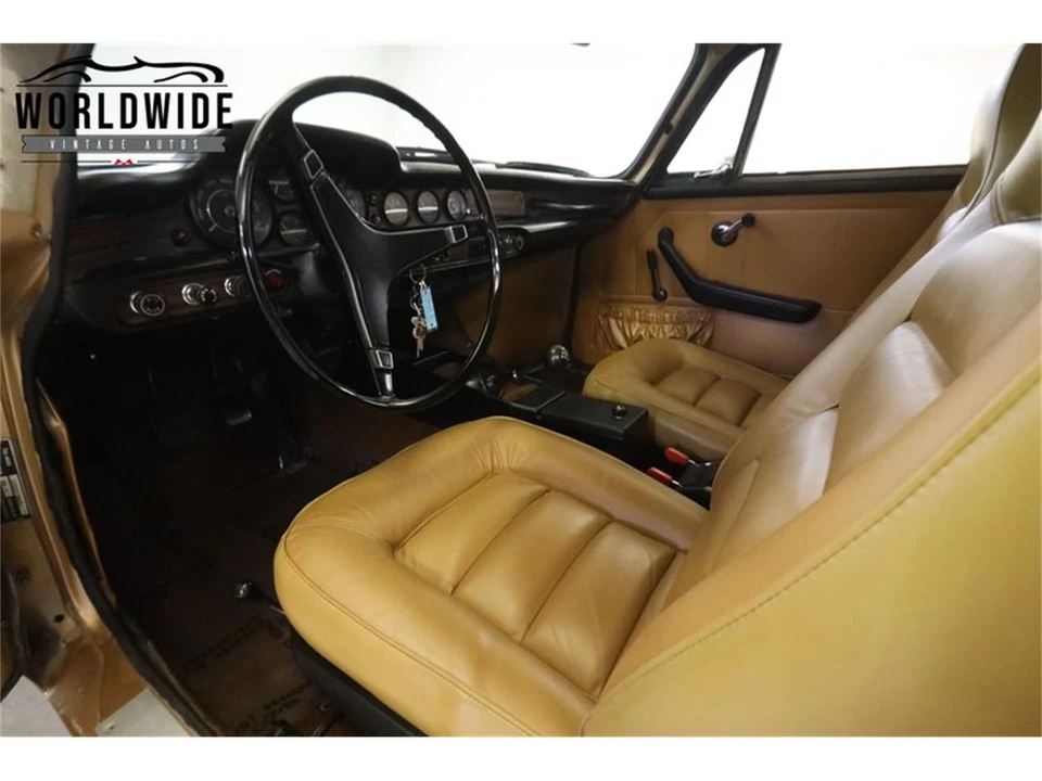 1972 Volvo 1800E - Image 28 of 31