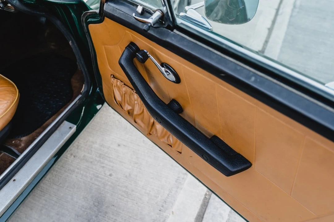 1972 Volvo 1800ES - Image 25 of 30