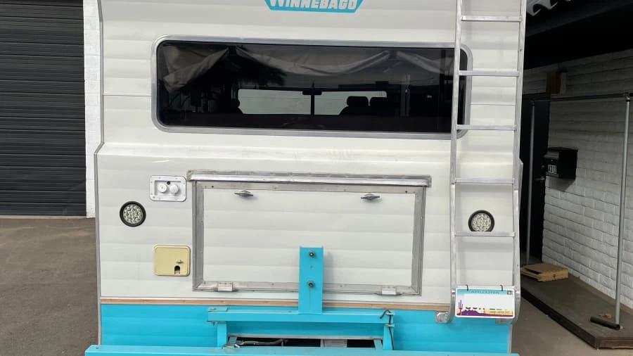1972 Winnebago - Image 9 of 12