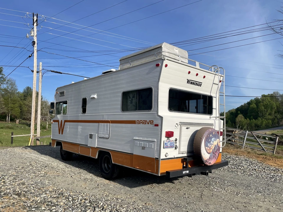 1972 Winnebago - Image 5 of 31