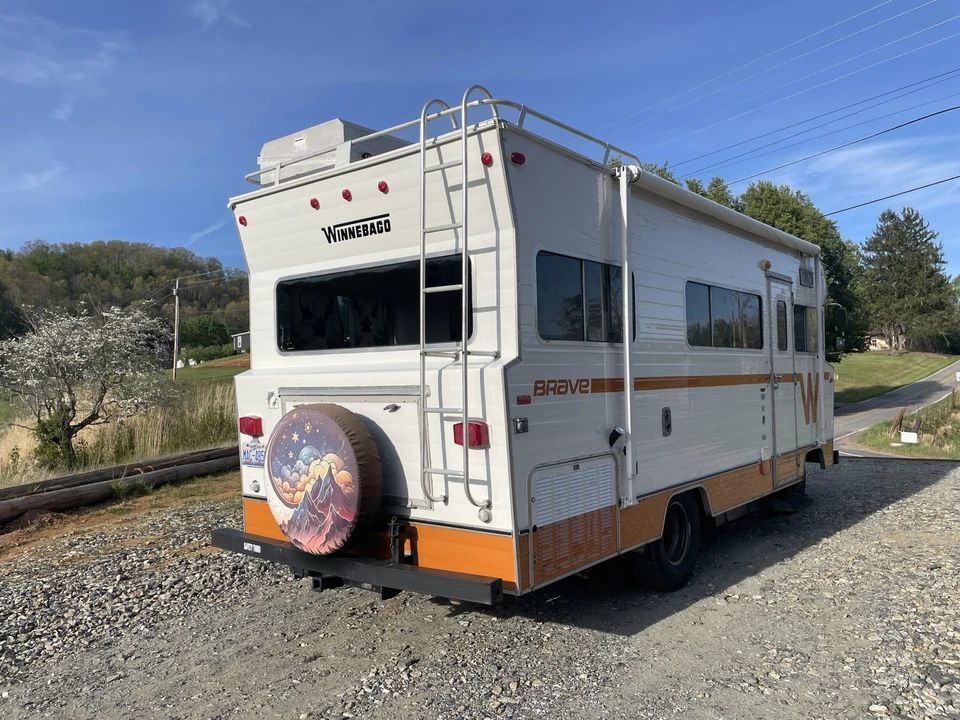 1972 Winnebago - Image 7 of 31