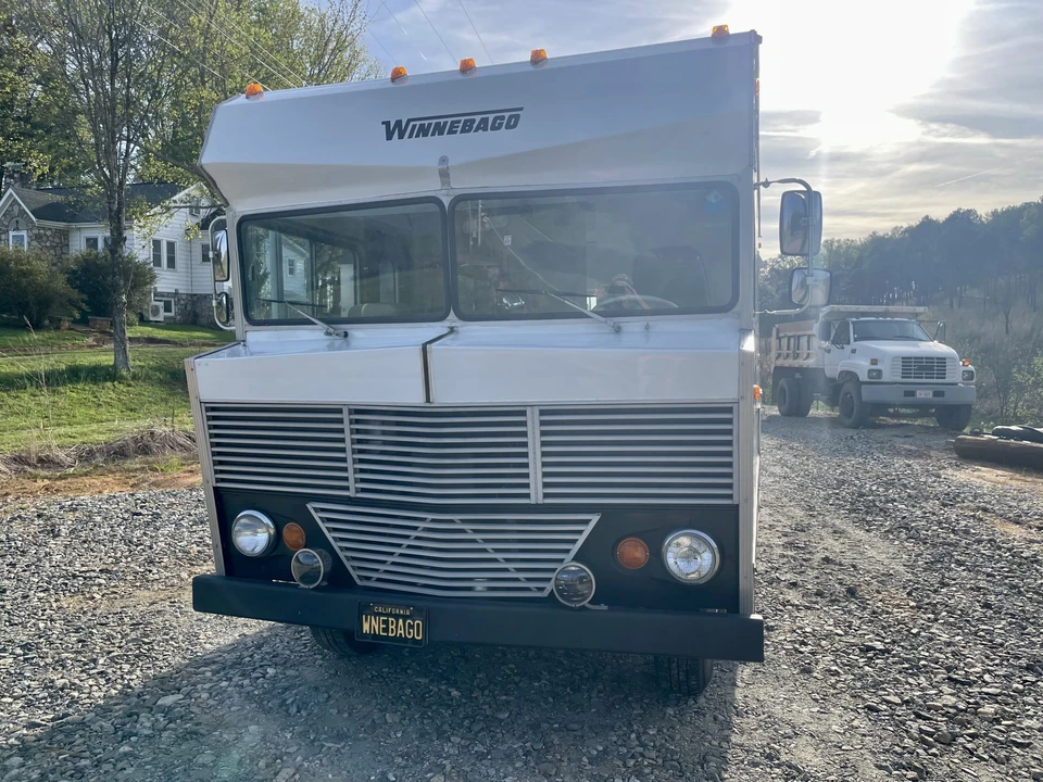 1972 Winnebago - Image 3 of 31