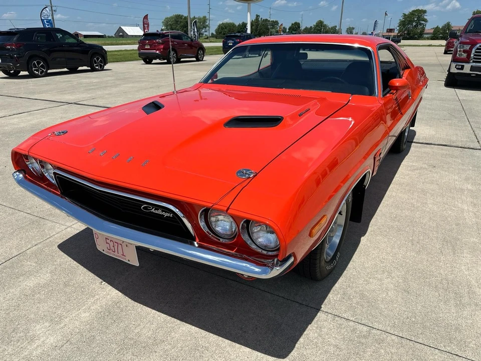 1972 Dodge Challenger 1st Gen - Image 5 of 31
