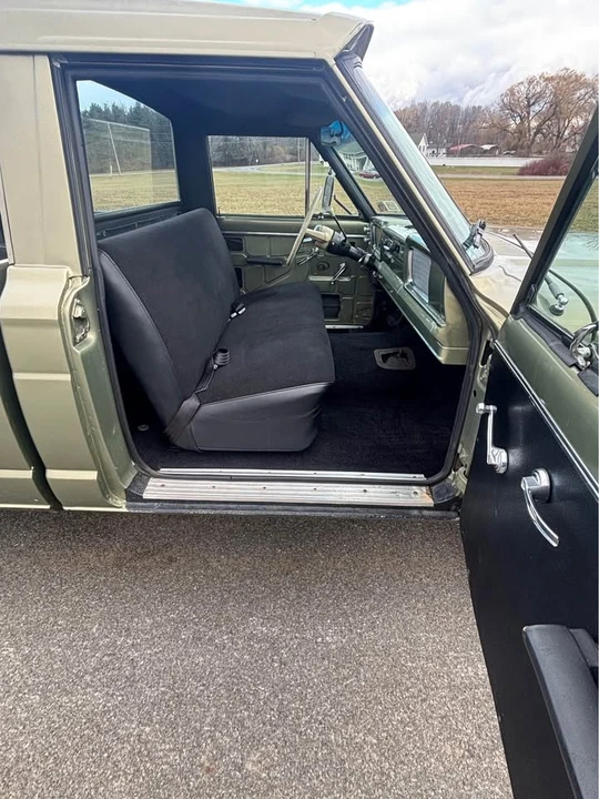 1972 Jeep SJ Gladiator - Image 8 of 10