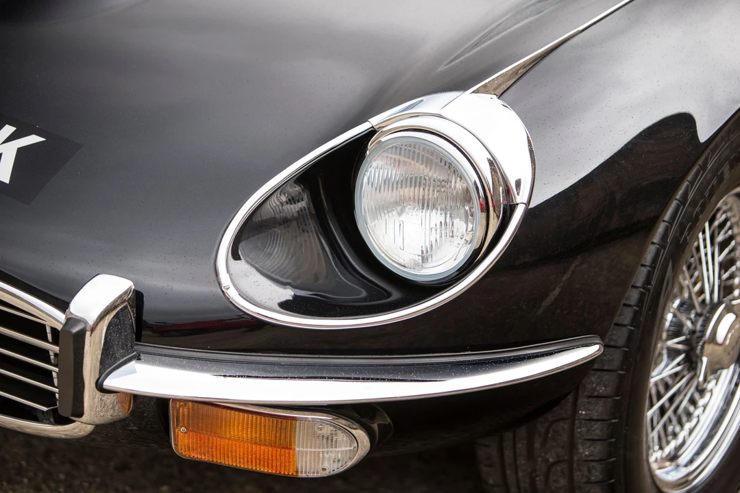 2013 Jaguar E-Type Series 3 V12 - Image 3 of 17