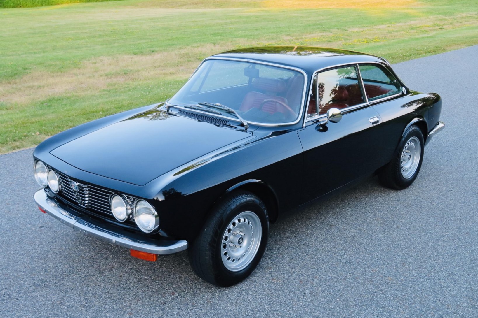 1972 Alfa Romeo GTV 2000