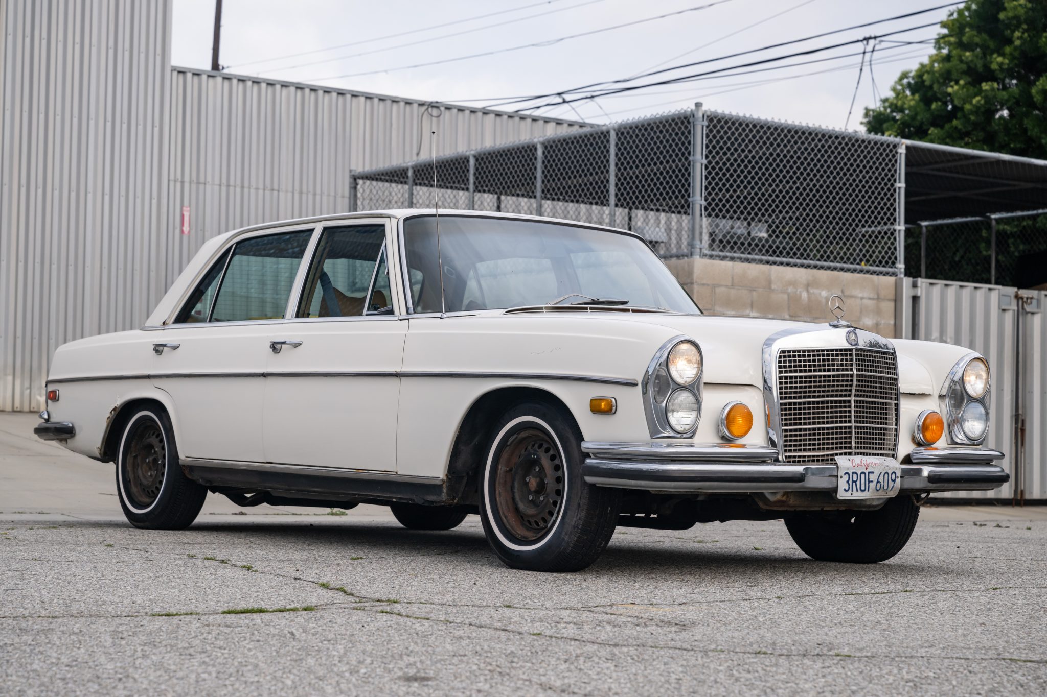 1972 Mercedes-Benz 280SEL 4.5 Sedan