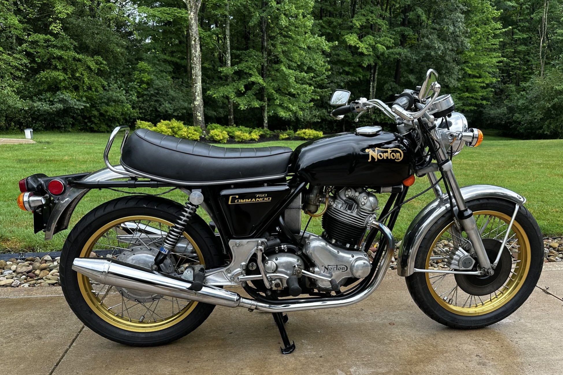 1972 Norton Commando Combat 750 Roadster