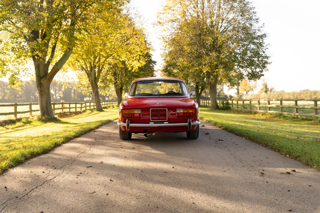 1973 Alfa Romeo 2000 GT Veloce - Image 7 of 31
