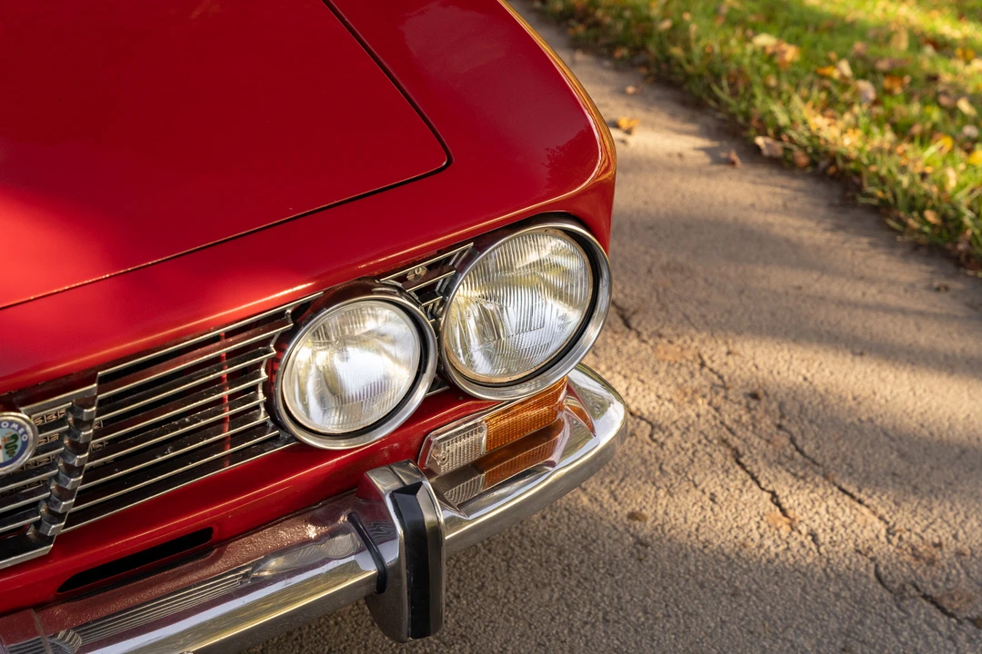 1973 Alfa Romeo 2000 GT Veloce - Image 29 of 31