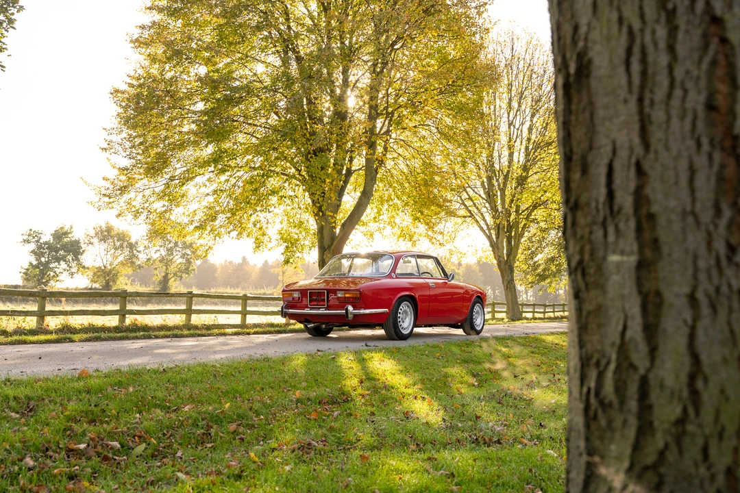 1973 Alfa Romeo 2000 GT Veloce - Image 19 of 31